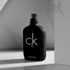 Calvin Klein (CK) Đen
